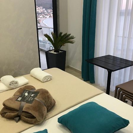 Mariner 602 Appartement Sutomore Buitenkant foto