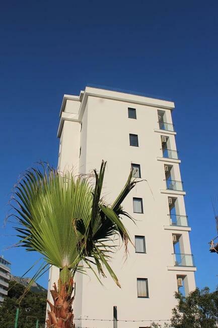 Mariner 602 Appartement Sutomore Buitenkant foto